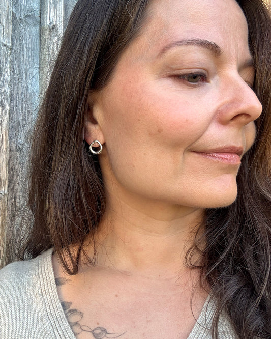 Cove Organic Ring Studs