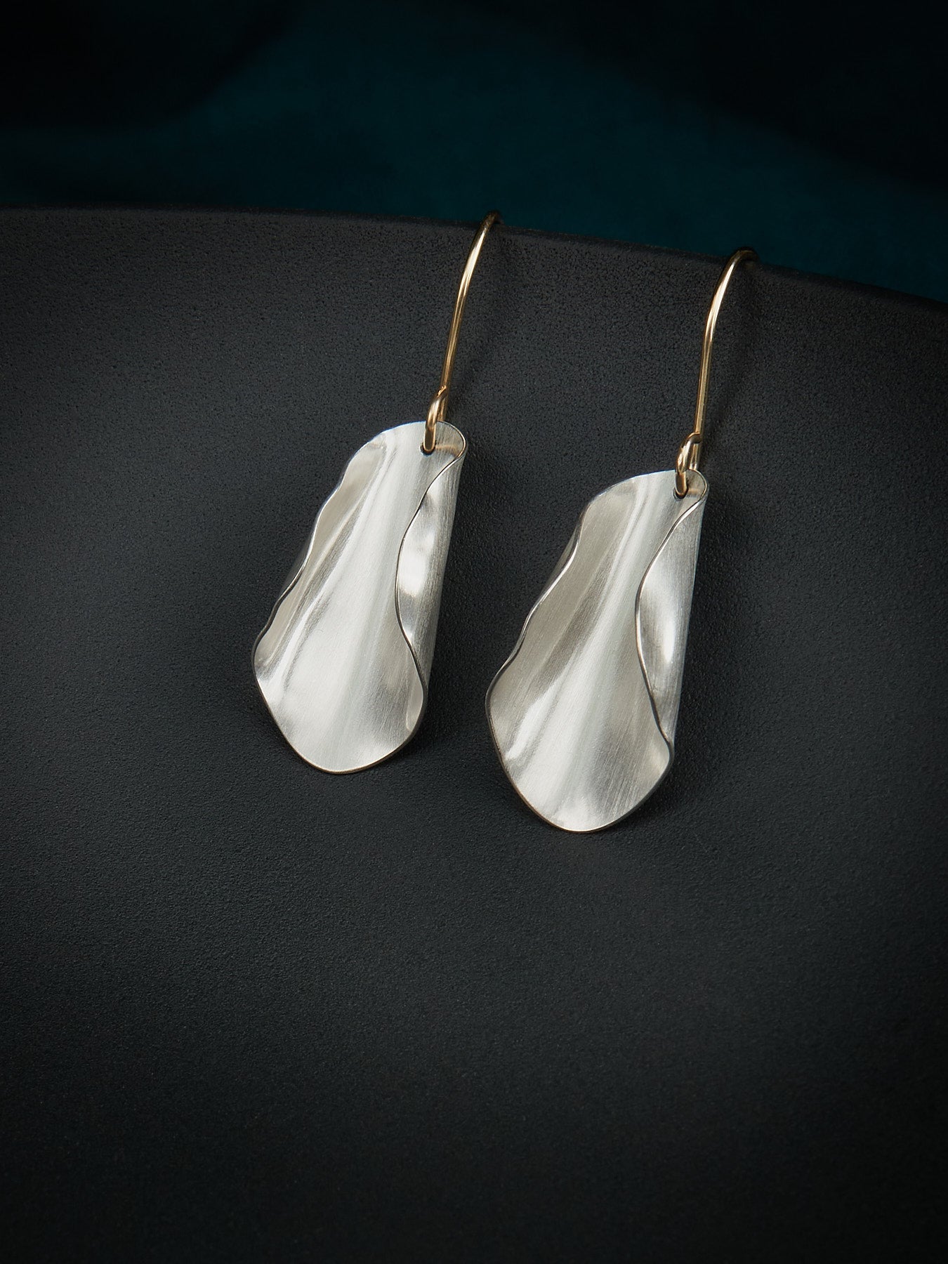 Magnolia classic earrings in silver