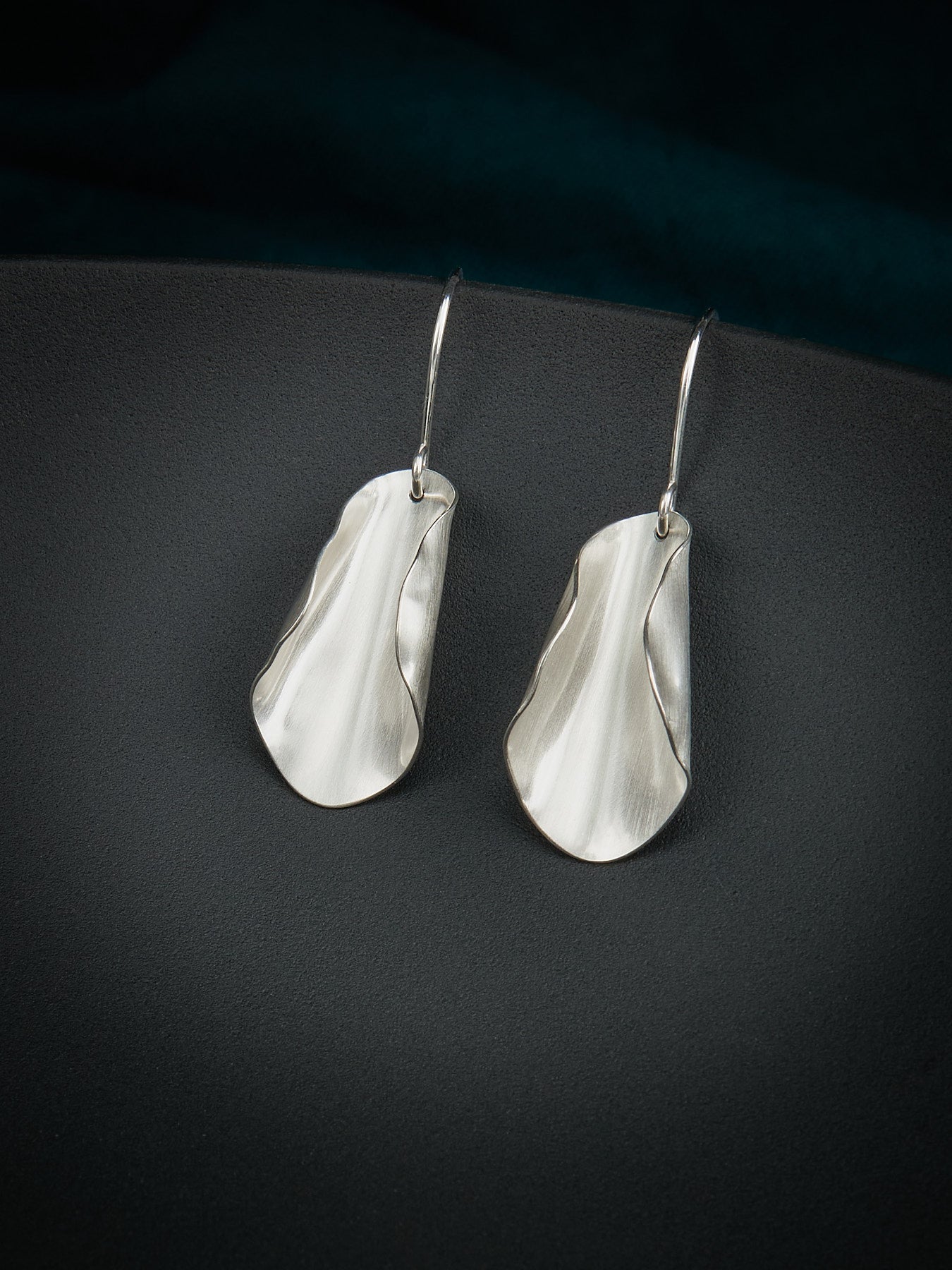 Magnolia classic earrings in silver