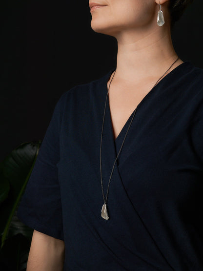 Magnolia classic necklace in silver