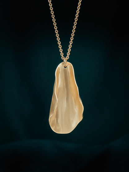Magnolia statement necklace in brass