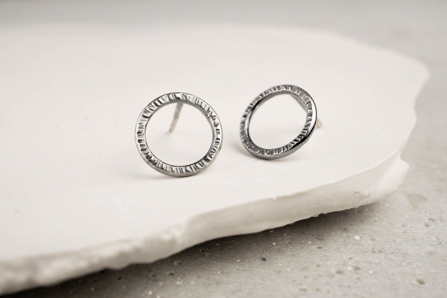 Nova studs